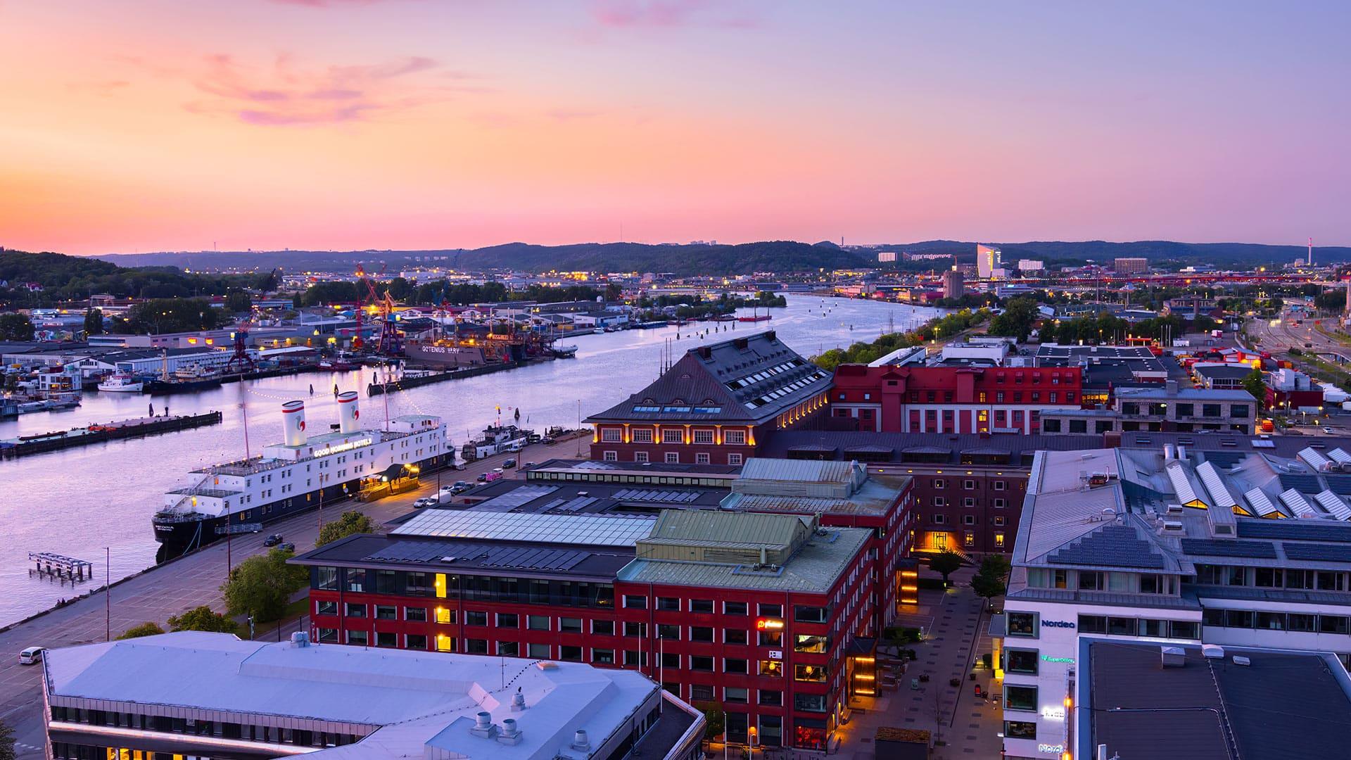 Gothenburg harbour skyline